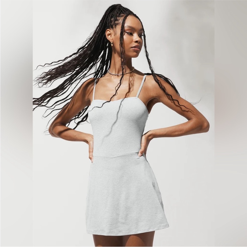 Alo Yoga Alosoft Courtside Tennis Dress Athletic Heather Grey Medium